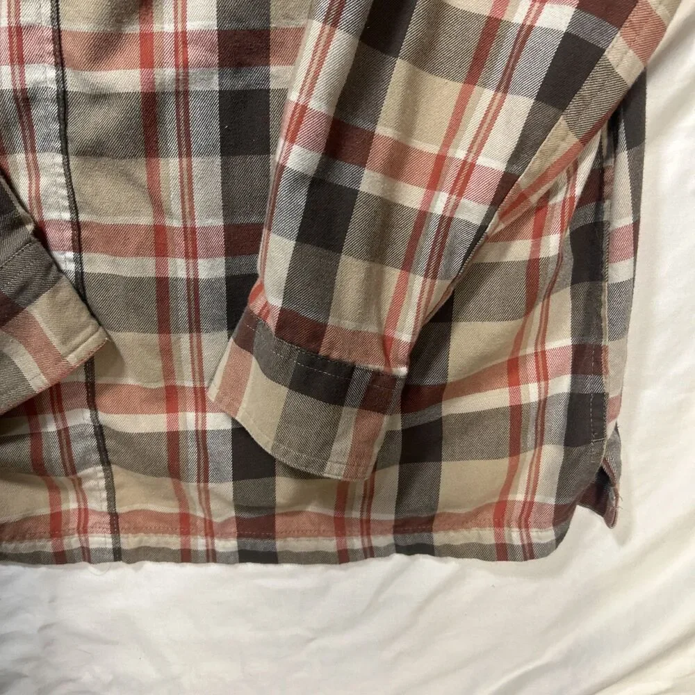 Wrangler ATG Shirt Mens Large Brown Plaid Button Up Flannel Cotton Blend Elbow